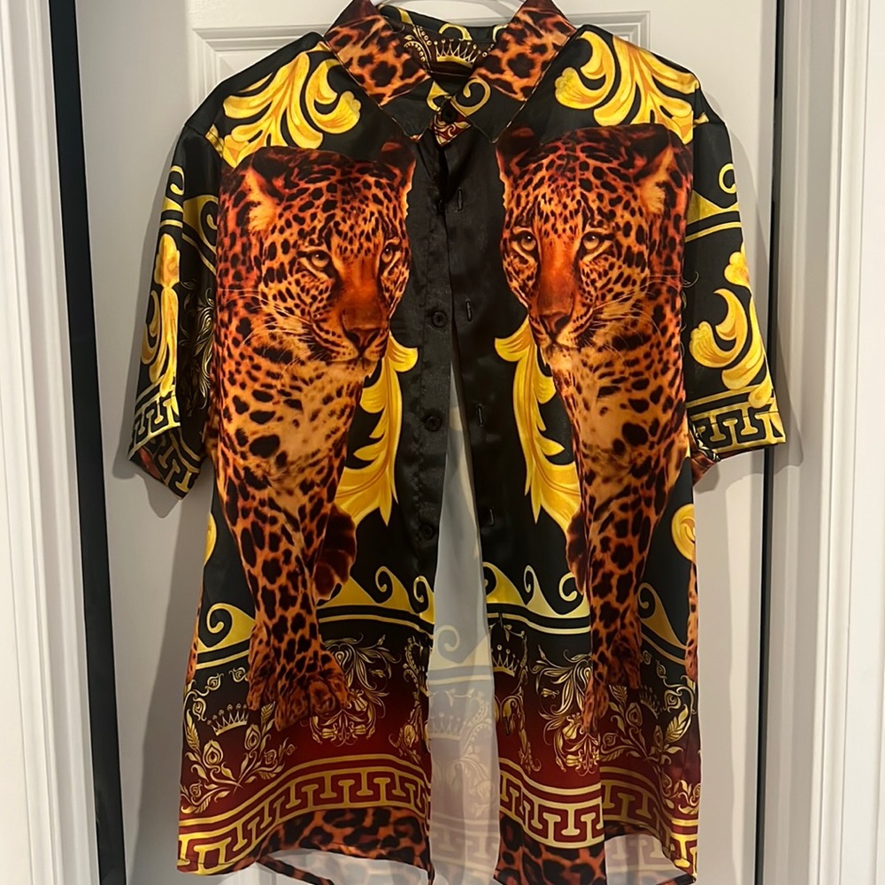 I’m selling a nice button down Decibel shirt. It’s an XL and only been worn once